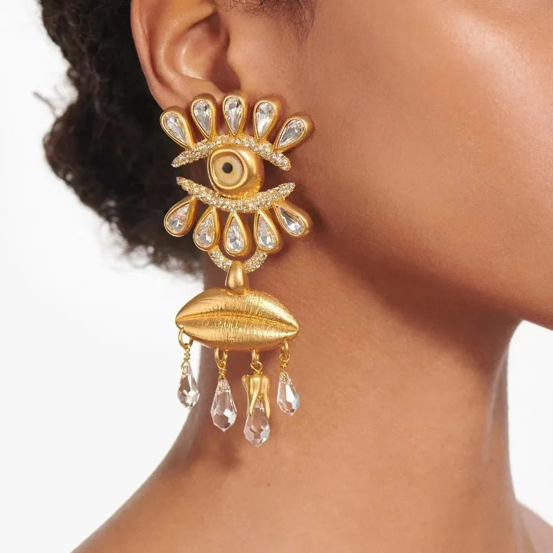 AVANT GARDE EARRING